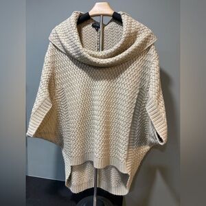 Soft Tan “Bubble” Sweater Sz L